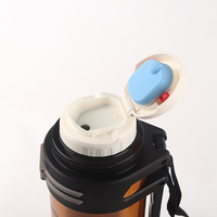 Termo de agua grande de acero, negro mate
