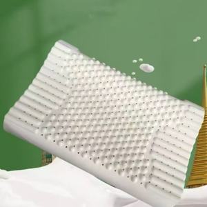 כרית עיסוי לצוואר לטקס טבעי הנמכרת ביותר עם תמיכה בעמוד השדרה הצווארי ועיצוב נושם - Product Image 4