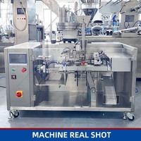 Machine automatique horizontale de comptage et d'emballage pour clous et vis en fil d'acier, destinée aux sachets préformés stand-up