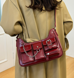 Sac fourre-tout à fermeture éclair en PU pour femme, style classique et polyvalent, personnalisable, à porter à l'épaule ou en bandoulière - Product Image 6