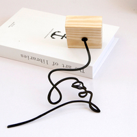 Décoration intérieure moderne simple Art abstrait Visage contemplatif Accessoires décoratifs pour la maison Artisanat de table Décoration de la maison