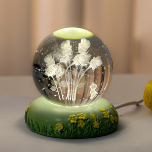 Bola de <span class=keywords><strong>cristal</strong></span> redonda Luz de <span class=keywords><strong>mesa</strong></span> Tulipán Rosa Flor Noche Luz Colorido Tulipán USB Lámpara de ambiente - Product Image 4