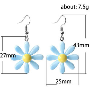 Orecchini a Perno con Fiore a Margherita Bicolore per Donne, Gioielli Floreali alla Moda - Product Image 4