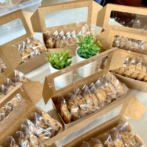 Contenitore di cartoncino personalizzato Kraft taglio quadrato Sandwich Pack Bloomer Cafe triangolo Sandwich scatola con finestra scatole di visualizzazione - Product Image 5