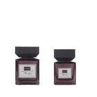 Bouteilles d'aromathérapie en verre blanc coloré en gros, diffuseur à bâtonnets, décoration d'intérieur hautement esthétique, couvercle carré en bois noir ZX-1