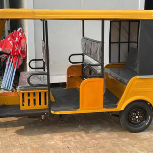 Transport de marchandises motorisé à trois roues Bajaj <span class=keywords><strong>TUK</strong></span> <span class=keywords><strong>TUK</strong></span> de 250 cm3 pour le commerce extérieur, modèle à carrosserie ouverte - Product Image 6