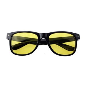 2025 ड्राइविंग कार एंटी ग्लायर चश्मा कस्टम पुरुष और महिला धूप के चश्मे का प्रचार करते हुए काले फ्रेम नाइट विजन ड्राइविंग आईवियर - Product Image 1