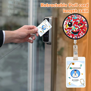 En gros, porte-clés rétractable à boucle à défilement, avec clip dorsal transparent, design sable mouvant ludique, pour badges et vêtements, modèle seringue - Product Image 2