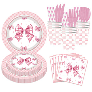 Il moderno vassoio di <span class=keywords><strong>carta</strong></span> usa e getta con fiocco rosa per feste di compleanno include tovaglioli di posate rotonde e tazze di Kit di decorazione per feste - Product Image 1
