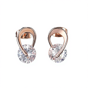 أقراط كلاسيكية عصرية للنساء بتصميم بسيط مرصعة بالزركونيا المكعب مطلية بالذهب عيار 14 قيراط بلون الذهب الوردي للحفلات والاستخدام اليومي - Product Image 1