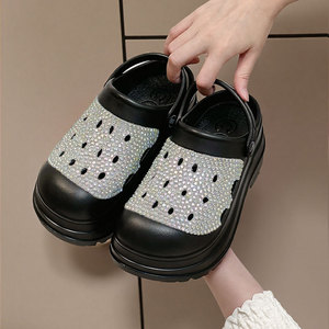 Zuecos de Plataforma con Pedrería Blanca y Suela Gruesa para Mujer, Estilo Crocs, Fáciles de Poner, para Verano - Product Image 3