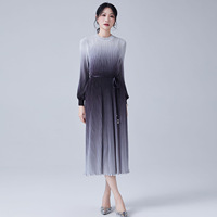 Robe décontractée pour femme de haute qualité, couleur dégradée, nouvelle collection 2026, coupe ajustée, manches longues, avec ceinture, plissée, élégante