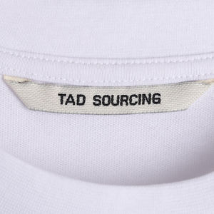 เสื้อยืดโอเวอร์ไซส์สีขาวพิมพ์ลายสำหรับผู้ชาย 200 GSM ผ้าฝ้าย 100% พิมพ์ลายยางแบบกำหนดเอง ขายส่ง - Product Image 5