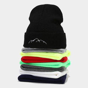 Venta al por mayor al aire libre cálido sombrero de punto <span class=keywords><strong>montaña</strong></span> bordado frío sombrero Beanie <span class=keywords><strong>sombreros</strong></span> - Product Image 1