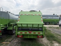 Camion compacteur de déchets municipaux 4x2 à système hydraulique silencieux avec élévateur de conteneurs à commande automatique