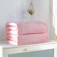 Nouveau 2023 couleur unie Design flanelle couverture avion climatisation pause déjeuner couverture de voyage couverture
