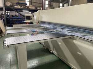 MJ330C-High Präzisions-Hochleistungs-Hoch leistungs computer automatisch Strahls äge/Cnc-Platten säge Profession elle Strahls äge - Product Image 5