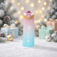 Bouteille d'eau intelligente anti-fuite prête à être expédiée avec des capsules parfumées aux fruits, idéale pour la salle de sport, l'école et les activités de plein air
