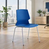 Chaise empilable moderne et durable en plastique PP pour l'école, les enseignants, le bureau, la salle de classe, les salles de formation