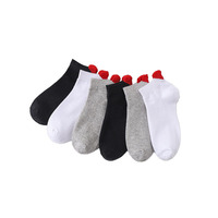 Nouvelles chaussettes décontractées en coton printemps/été, sans coutures, invisibles, avec design cœur 3D personnalisé au talon, style coréen tendance pour femmes