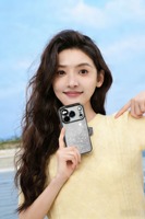 Coque rigide de luxe électroplaquée pour iPhone 17 Pro Max, design Astronaute, avec anneau magnétique, antichoc et protection d'objectif d'appareil photo