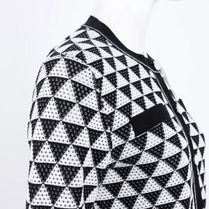 <span class=keywords><strong>Cardigan</strong></span> lavorato a maglia con motivo a diamante bianco e <span class=keywords><strong>nero</strong></span> lavorato a maglia con bottone Crop Top da donna in maglia Y2K - Product Image 4