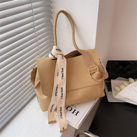 Sac à main chic et tendance pour femme, grande capacité, fermeture à rabat, multi-occasions, sac à bandoulière, sacs fourre-tout, sacs à main de luxe pour femmes