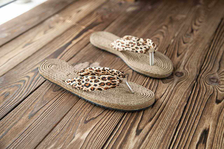 Women Summer Sandals Outdoor Slides Slippers Casual Flip-flops Ladies Shoes Ladies Flip Flop Slippers