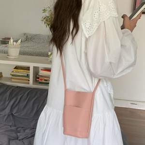 กระเป๋าใส่โทรศัพท์แบบสะพายข้างขนาดเล็กหนังนุ่มปิดด้วยแม่เหล็ก 7 นิ้วแบบพกพาใช้ได้ทุกวันสีแดงสีดำสีขาวสีชมพู - Product Image 3