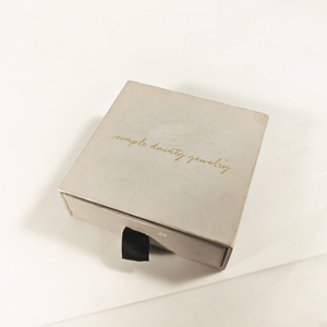Elegante Scatola Personalizzata con Cassetto per Esposizione di Profumi di Lusso, Collezioni Skincare e Negozi di Lusso - Product Image 3
