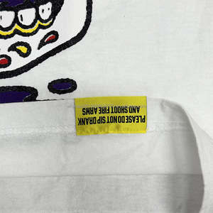 T-Shirt <span class=keywords><strong>Oversize</strong></span> di Alta Qualità a Maniche Corte 100% Cotone, <span class=keywords><strong>Abbigliamento</strong></span> Maschile con Scritta 'THAT'S AWFUL LOT of COUGH SYRUP' - Product Image 6