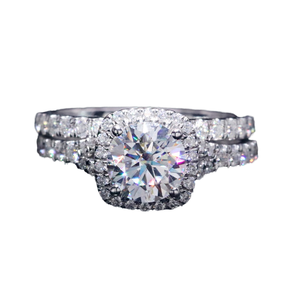 Juego de Anillos de Compromiso J&C de Oro Blanco de 14K con Moissanita de 2CT, Corte Brillante, Halo, Calidad Comparable a Diamantes, Joyería de Boda - Product Image 4