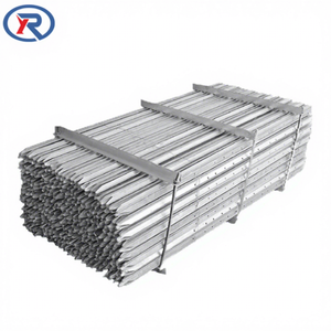 เสาเหล็กรูปดาวเคลือบบิทูเมนสีดำหรือสีชุบสังกะสี ราคาถูกจากโรงงาน ขายดี - Product Image 1