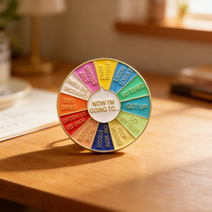 Promotion : Pin's en émail personnalisable, design coloré, en métal, avec option de roue interactive rotative, modèle Daisy - Product Image 2