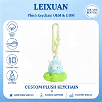 Porte-clés en peluche Mouton Mignon sur Herbe, Pendentif de Sac Agneau de Dessin Animé avec Sangle Tressée Nouée Vert Clair, Breloque de Sac à Dos, Cadeau d'Anniversaire