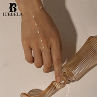 Bracelet-bague en argent sterling 925 unique et exquis, trèfle à trois feuilles géométrique, zircone, pour femmes