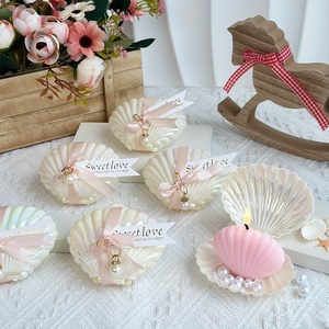 10 Conjuntos de Pacotes de Lembrancinhas para Festa com Velas Aromáticas de Freesia e Pérolas para Casamentos - Product Image 1