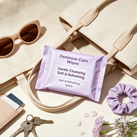Lingettes féminines équilibrées en pH OEM ODM, 15 lingettes par paquet, pour l'hygiène intime quotidienne