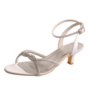 Scarpe da sera Sandali Tacco Basso <span class=keywords><strong>Argento</strong></span> - Product Image 1