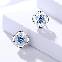 Moyu Schmuck Großhandel Trendige Minimalistische Blumenform Großer Hauptstein Zirkon 925 Sterling Silber Feine Ohrstecker für Damen