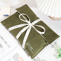 Sac anti-poussière haut de gamme en faux daim pour sac à main, pochette personnalisée avec logo imprimé pour bijoux, sac de rangement pour costume et t-shirt, sac anti-poussière en velours