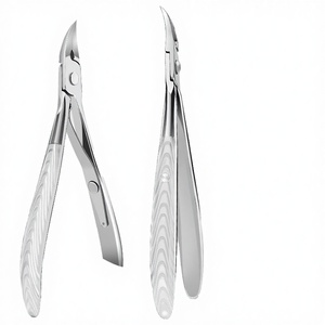 Ensemble de <span class=keywords><strong>coupe</strong></span>-ongles professionnels réutilisables en acier inoxydable - <span class=keywords><strong>Coupe</strong></span>-cuticules portables, durables et tranchants et ciseaux courbés pour manucure - Product Image 1