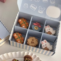 Nouveauté : boîte en papier de haute qualité pour macarons, personnalisable avec votre design et fenêtre transparente.