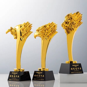 Trofeos de Cristal de Resina, Premios de Oro, Plata, Bronce, León, Águila, Caballo, Ganado, Regalos de Bienvenida de Madera, Impresión UV de Seguro, Año 2017 - Product Image 2
