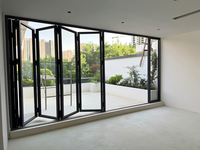 Puerta Plegable de Doble Vidrio Templado, Insonorizada, Resistente al Viento, Aislamiento Térmico, Rotura Térmica, Moderna, para Apartamentos, Villas y Centros Comerciales