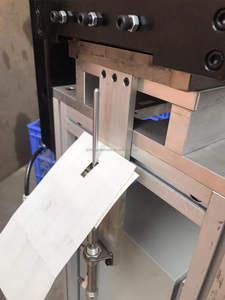 Máquina para Fabricar Persianas Verticales de PVC con Sistema Automático de Satén y Componente de Motor Principal - Product Image 3