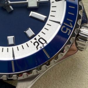 Relojes mecánicos de negocios casuales minimalistas redondos con zafiro azul, elegantes y lujosos, al por mayor de fábrica - Product Image 2