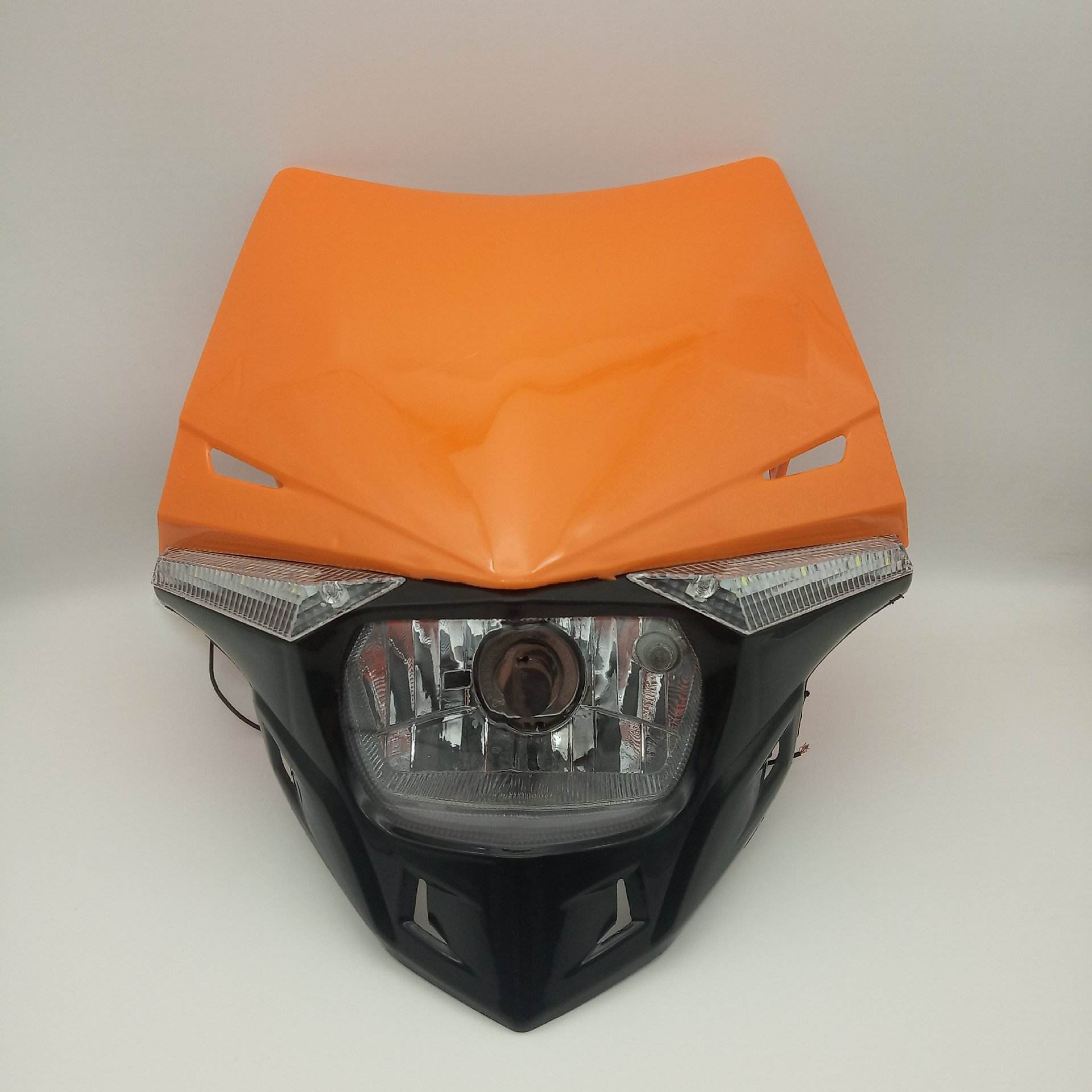 โครงโคมไฟสีส้ม