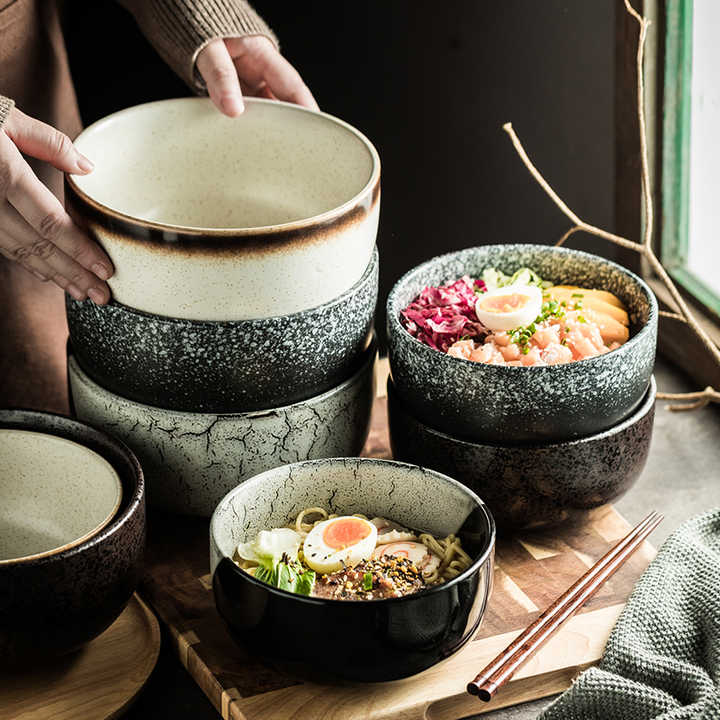 Customized 6.5-7.5 Inch round Ceramic Noodle Bowl with Chopsticks Household Soup & Rice Bowl for Home Restaurant Party Occasions