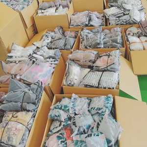 Vente en Gros d'Usine de Vêtements pour Femmes en Balle : Tops, Maillots de Bain, Bikinis, Robes Assorties en Vrac - Product Image 1